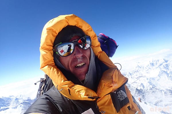 Everest Urth